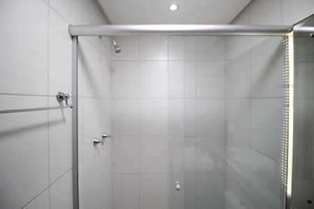 Apartamento para alugar com 74m², 2 quartos e 2 vagasBanheiro