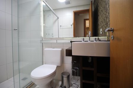 Apartamento para alugar com 74m², 2 quartos e 2 vagasBanheiro