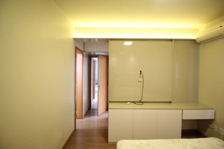 Apartamento para alugar com 74m², 2 quartos e 2 vagasSuíte 1