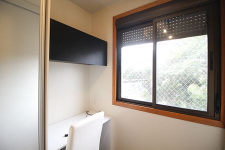 Apartamento para alugar com 74m², 2 quartos e 2 vagasCloset da suíte 1