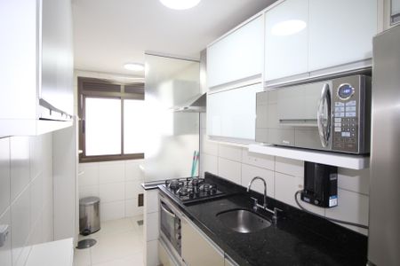 Apartamento para alugar com 74m², 2 quartos e 2 vagasCozinha