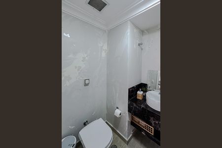 Apartamento à venda com 160m², 4 quartos e 3 vagas Apartamento à venda com 160m², 4 quartos e 3 vagasLavabo