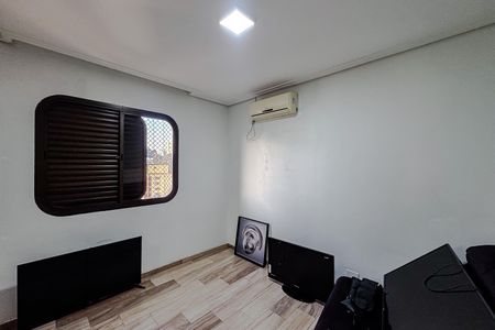 Apartamento à venda com 160m², 4 quartos e 3 vagas Apartamento à venda com 160m², 4 quartos e 3 vagasQuarto 3