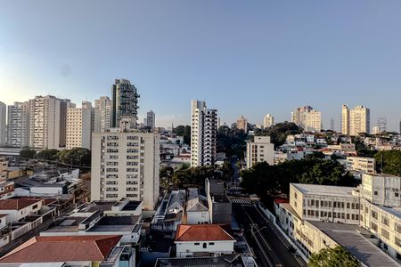 Apartamento à venda com 160m², 4 quartos e 3 vagas Apartamento à venda com 160m², 4 quartos e 3 vagasVista do Quarto 2