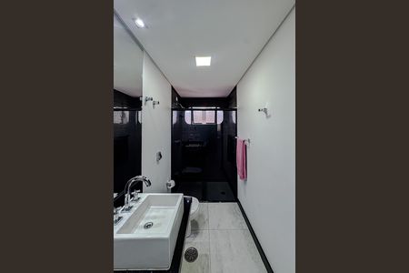 Apartamento à venda com 160m², 4 quartos e 3 vagas Apartamento à venda com 160m², 4 quartos e 3 vagasBanheiro