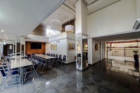 Apartamento à venda com 160m², 4 quartos e 3 vagas Apartamento à venda com 160m², 4 quartos e 3 vagasÁrea comum