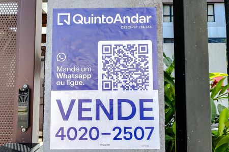 Apartamento à venda com 140m², 2 quartos e 2 vagas Apartamento à venda com 140m², 2 quartos e 2 vagasPlaquinha