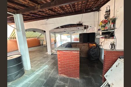 Churrasqueira de casa para alugar com 2 quartos, 100m² em Bento Ribeiro, Rio de Janeiro