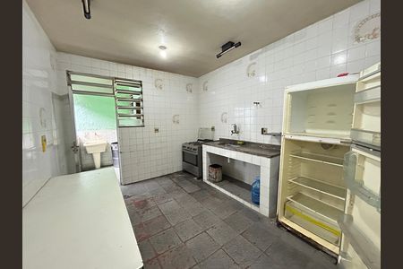 Casa para alugar com 100m², 2 quartos e 1 vagaCozinha