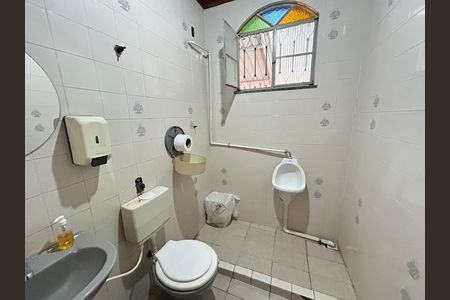 Casa para alugar com 100m², 2 quartos e 1 vagaBanheiro 2