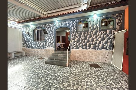 Casa para alugar com 100m², 2 quartos e 1 vagaChurrasqueira