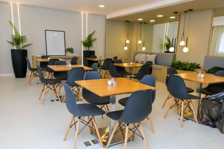 Apartamento para alugar com 40m², 1 quarto e sem vaga Apartamento para alugar com 40m², 1 quarto e sem vagaÁrea comum - Salão de festas