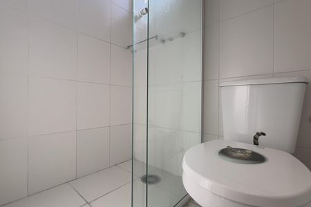 Apartamento à venda com 91m², 3 quartos e 2 vagas Apartamento à venda com 91m², 3 quartos e 2 vagasBanheiro da Suíte 1