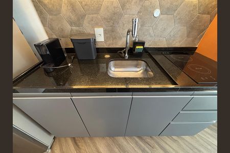 Studio de kitnet/studio para alugar com 1 quarto, 20m² em Indianópolis, São Paulo
