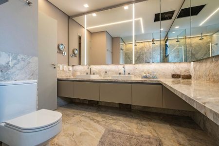 Apartamento à venda com 174m², 4 quartos e 3 vagas Apartamento à venda com 174m², 4 quartos e 3 vagasSuíte 1