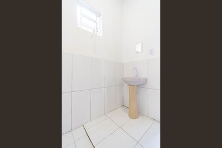 Banheiro de casa para alugar com 2 quartos, 60m² em Mathias Velho, Canoas
