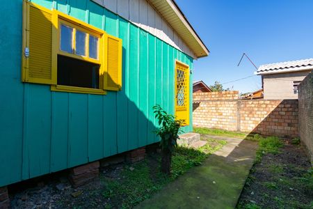 Área externa de casa para alugar com 2 quartos, 60m² em Mathias Velho, Canoas