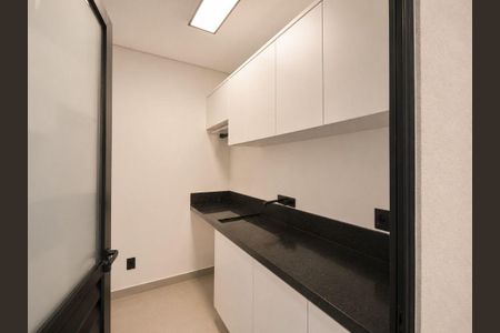Casa à venda com 179m², 3 quartos e 4 vagas