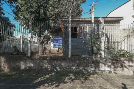 Fachada de casa para alugar com 1 quarto, 20m² em Costa E Silva, Porto Alegre