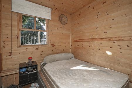 Quarto de casa para alugar com 1 quarto, 20m² em Costa E Silva, Porto Alegre