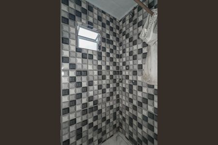 Banheiro de casa para alugar com 1 quarto, 20m² em Costa E Silva, Porto Alegre