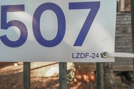 Fachada de casa para alugar com 1 quarto, 20m² em Costa E Silva, Porto Alegre