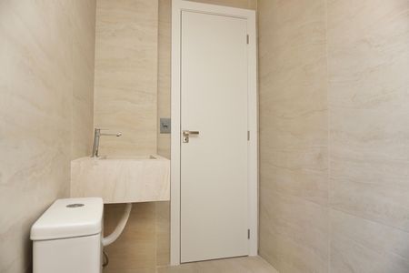 Apartamento à venda com 93m², 3 quartos e 2 vagas Apartamento à venda com 93m², 3 quartos e 2 vagasBanheiro da Suíte