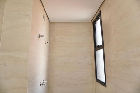 Apartamento à venda com 93m², 3 quartos e 2 vagas Apartamento à venda com 93m², 3 quartos e 2 vagasBanheiro da Suíte