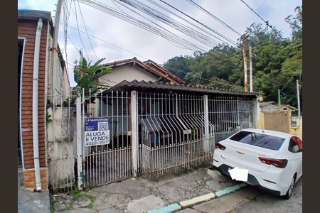 Placa  de casa para alugar com 3 quartos, 376m² em Vila Amalia (zona Norte), São Paulo