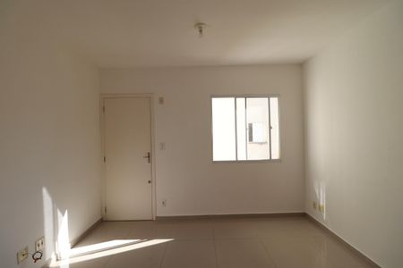 Apartamento para alugar com 50m², 2 quartos e 1 vagaSala