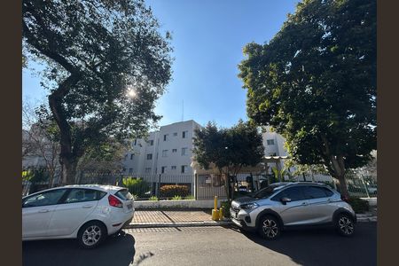 Apartamento à venda com 76m², 3 quartos e 1 vaga Apartamento à venda com 76m², 3 quartos e 1 vagaFachada
