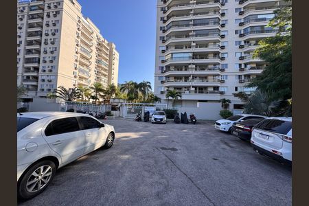 Fachada de apartamento para alugar com 2 quartos, 75m² em Recreio dos Bandeirantes, Rio de Janeiro