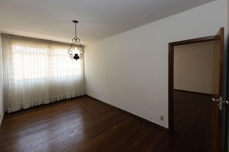 Apartamento para alugar com 270m², 4 quartos e 2 vagas Apartamento para alugar com 270m², 4 quartos e 2 vagasSala 3
