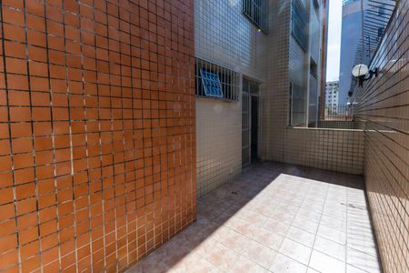 Apartamento para alugar com 4 quartos, 270m² em Santo Antônio, Belo Horizonte