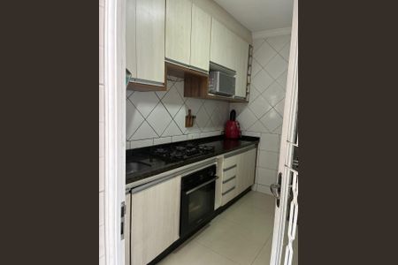 Cozinha de casa para alugar com 2 quartos, 56m² em Parque Cisper, São Paulo