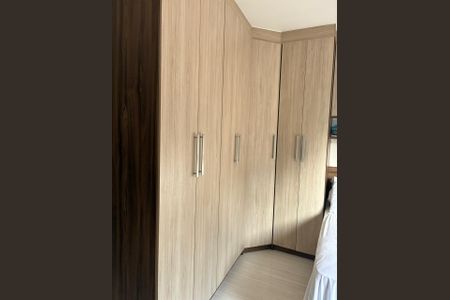Quarto 1 de casa para alugar com 2 quartos, 56m² em Parque Cisper, São Paulo
