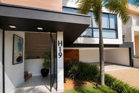 Casa à venda com 279m², 3 quartos e 4 vagas