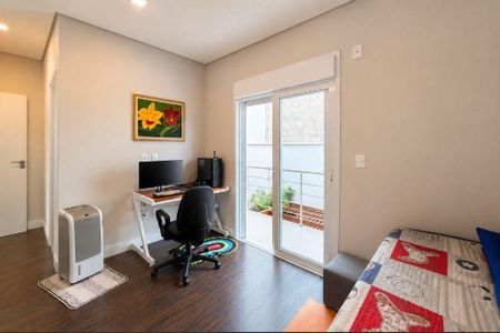 Casa à venda com 279m², 3 quartos e 4 vagas