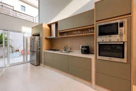 Casa à venda com 279m², 3 quartos e 4 vagas