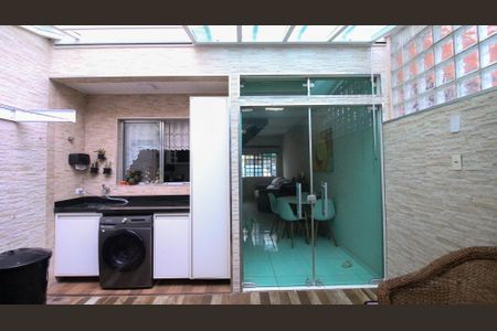 Casa de condomínio à venda com 87m², 2 quartos e 2 vagas
