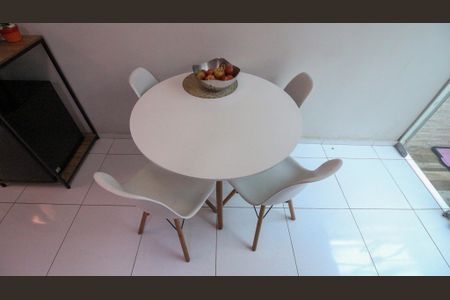 Casa de Condomínio à venda com 2 quartos, 87m² em Vila Ema, São Paulo