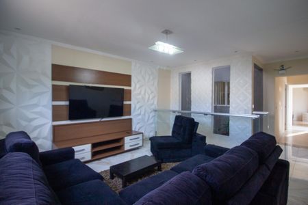 Casa de condomínio para alugar com 235m², 4 quartos e 4 vagas Casa de condomínio para alugar com 235m², 4 quartos e 4 vagasSala 2