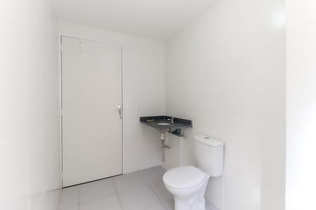 Apartamento para alugar com 60m², 2 quartos e sem vaga Apartamento para alugar com 60m², 2 quartos e sem vagaBanheiro