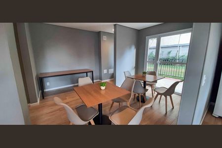Apartamento para alugar com 37m², 2 quartos e 1 vaga Apartamento para alugar com 37m², 2 quartos e 1 vagaÁrea comum - Salão de Festas