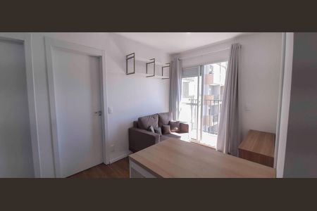 Apartamento para alugar com 37m², 2 quartos e 1 vaga