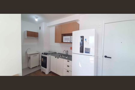 Cozinha de apartamento para alugar com 2 quartos, 37m² em Vila Butantã, São Paulo
