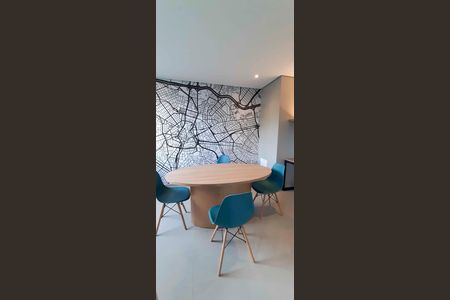 Apartamento para alugar com 37m², 2 quartos e 1 vaga