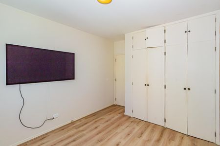 Apartamento à venda com 127m², 4 quartos e 2 vagas Apartamento à venda com 127m², 4 quartos e 2 vagasQuarto 2