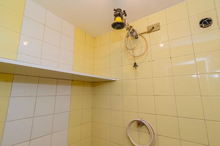 Apartamento à venda com 127m², 4 quartos e 2 vagas Apartamento à venda com 127m², 4 quartos e 2 vagasBanheiro de serviço