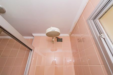 Apartamento à venda com 127m², 4 quartos e 2 vagas Apartamento à venda com 127m², 4 quartos e 2 vagasBanheiro